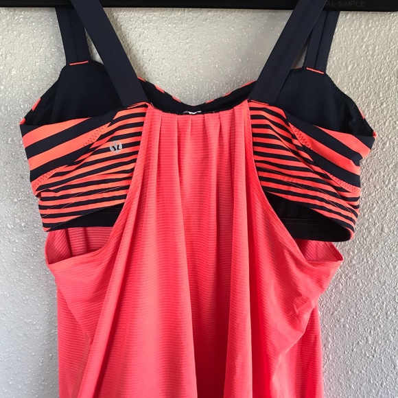Lululemon Tank w/Built-in Bra (Neon Coral/Navy) - Picture 5 of 6